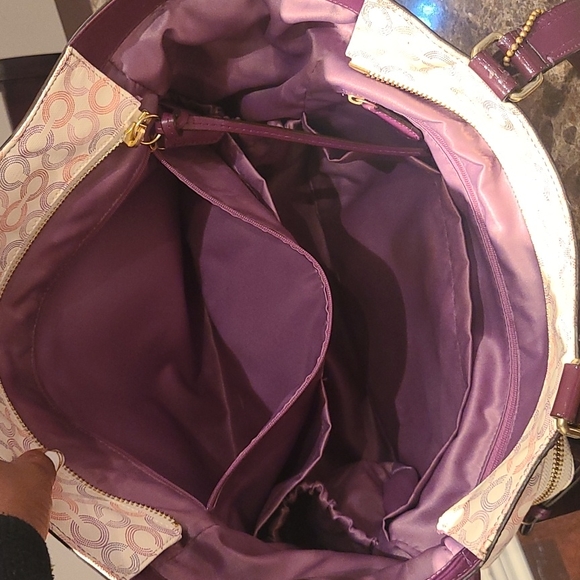 Coach Baby Bag - Picture 11 of 12